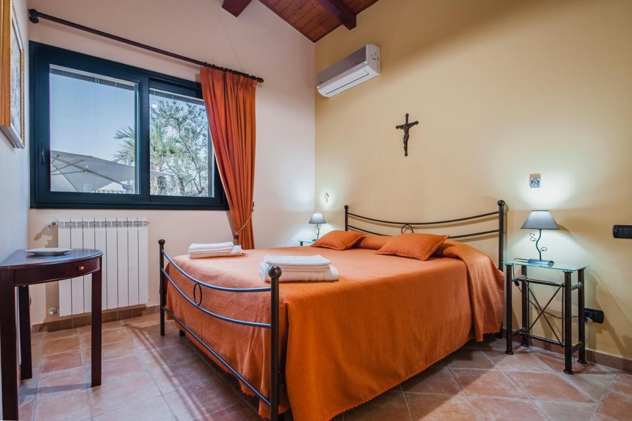 Valleforno Country House Di Charme Ispica Exterior photo
